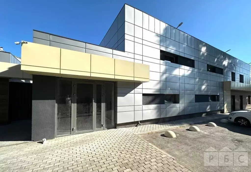 Офис в Саратовская область, Саратов ул. Имени И.С. Кутякова, 113с2 ... - Фото 1