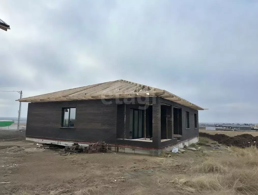 Дом в Московская область, Коломна городской округ, д. Семибратское ул. ... - Фото 1