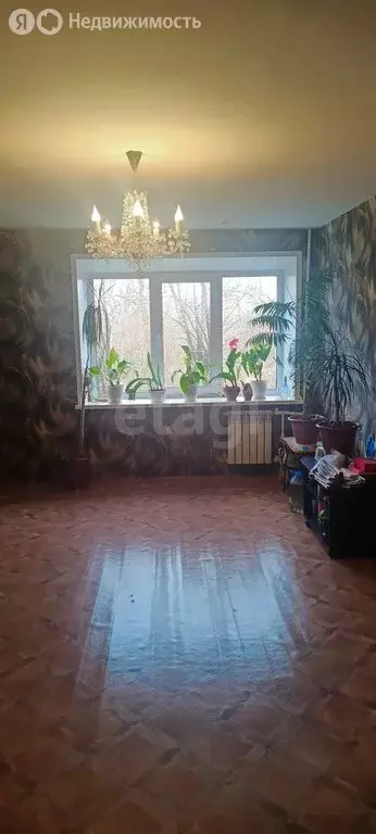 3-комнатная квартира: Нижний Тагил, улица Орджоникидзе, 2 (63 м) - Фото 1