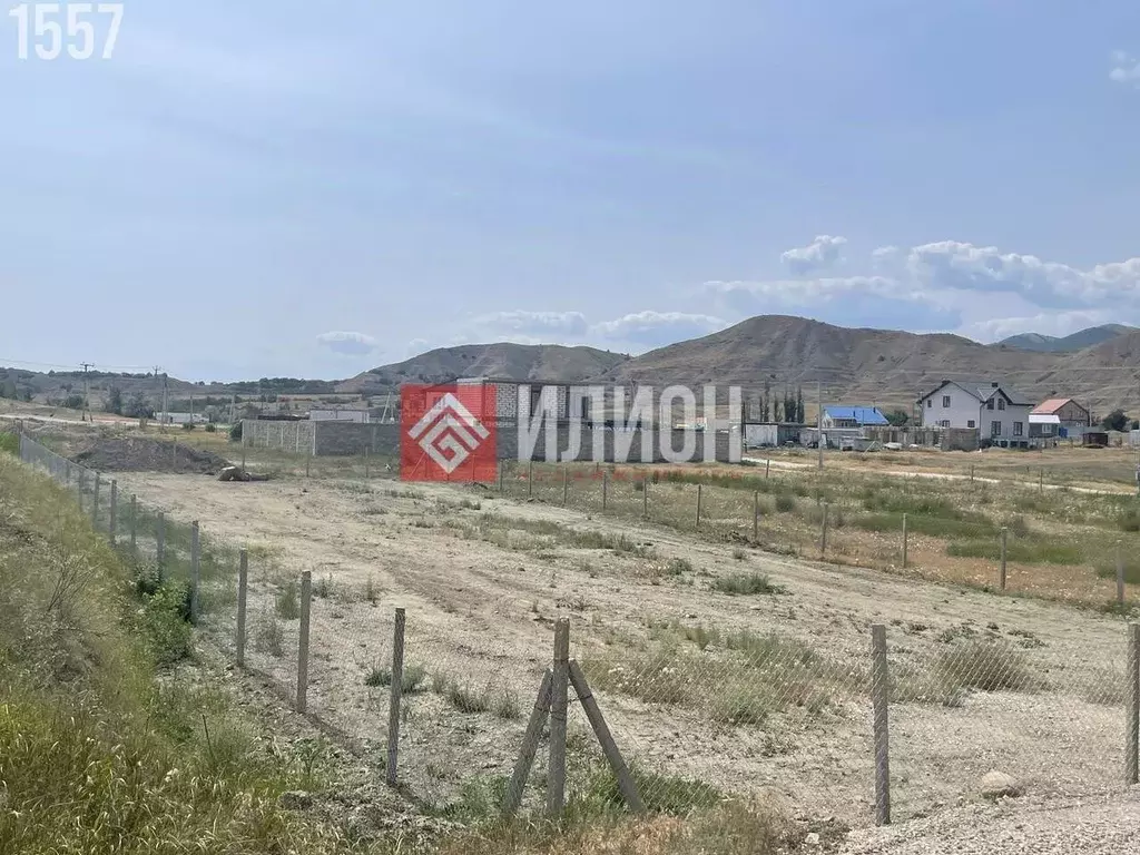 Участок в Крым, Судак муниципальный округ, с. Солнечная Долина ул. ... - Фото 1