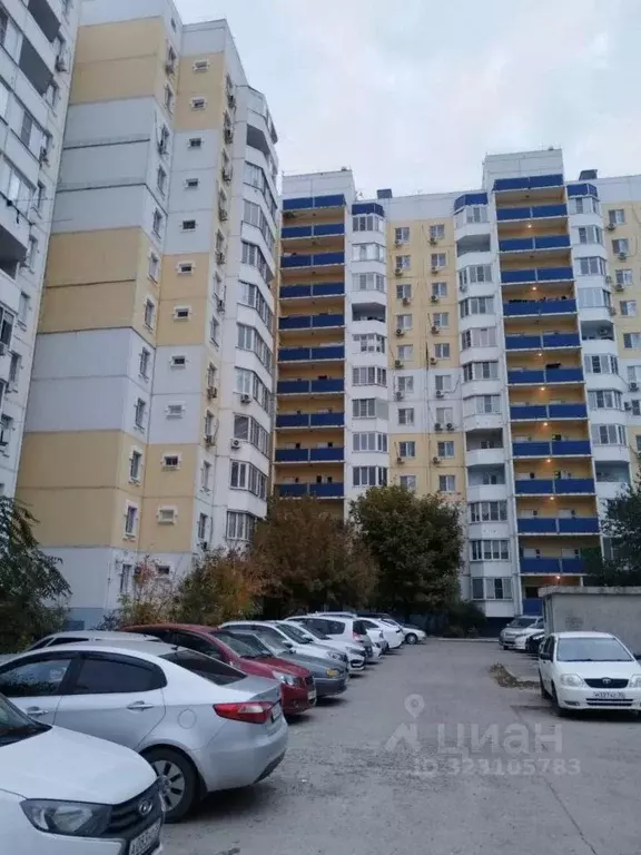 2-к кв. Астраханская область, Астрахань Энергетическая ул., 19 (52.5 ... - Фото 1