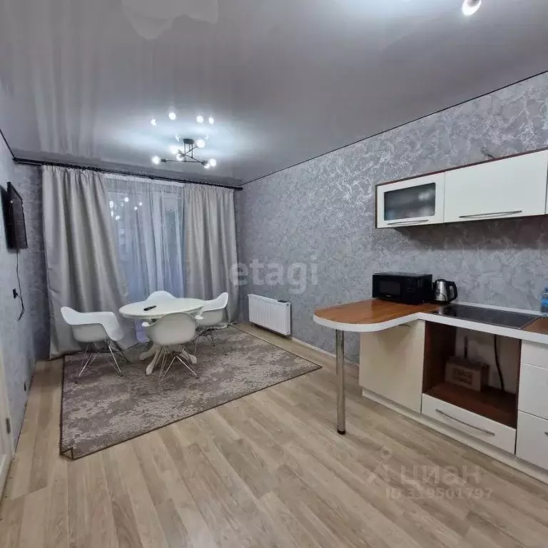 1-к кв. Свердловская область, Екатеринбург ул. Пехотинцев, 2Г (40.0 м) - Фото 0
