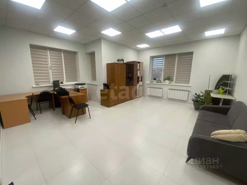 Офис в Воронежская область, Воронеж ул. Летчика Колесниченко, 3 (40 м) - Фото 1