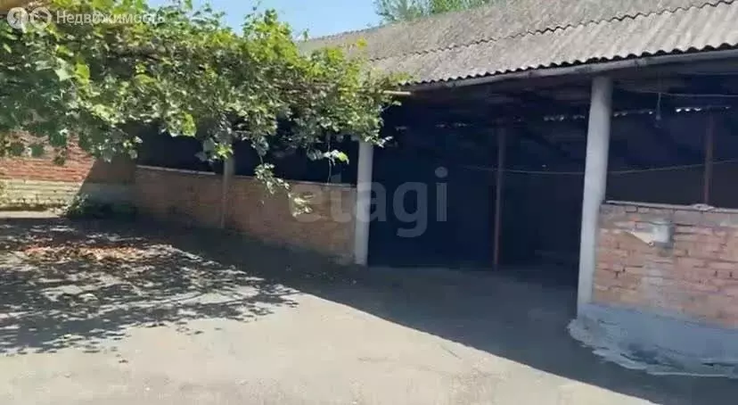 Дом в село Карджин, улица Мира (140 м) - Фото 1