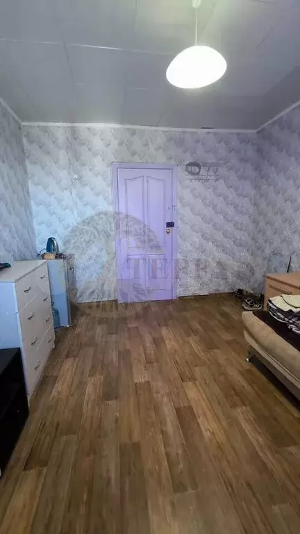 Комната 10 м в 8-к., 9/9 эт. - Фото 0