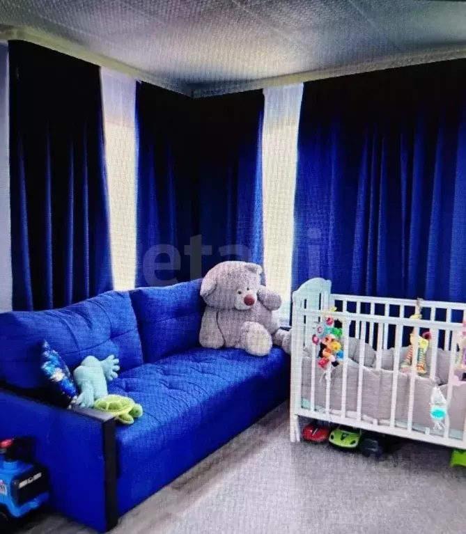 Дом в Саратовская область, Энгельс Революционная ул., 38 (70 м) - Фото 1