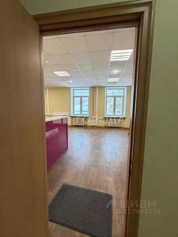 Офис в Новосибирская область, Новосибирск Коммунистическая ул., 7 (66 ... - Фото 2