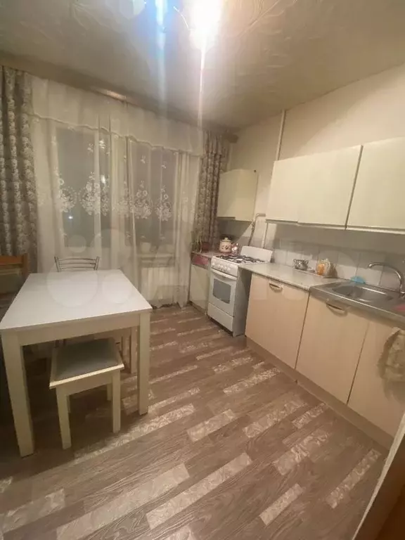 2-к. квартира, 60 м, 4/5 эт. - Фото 0