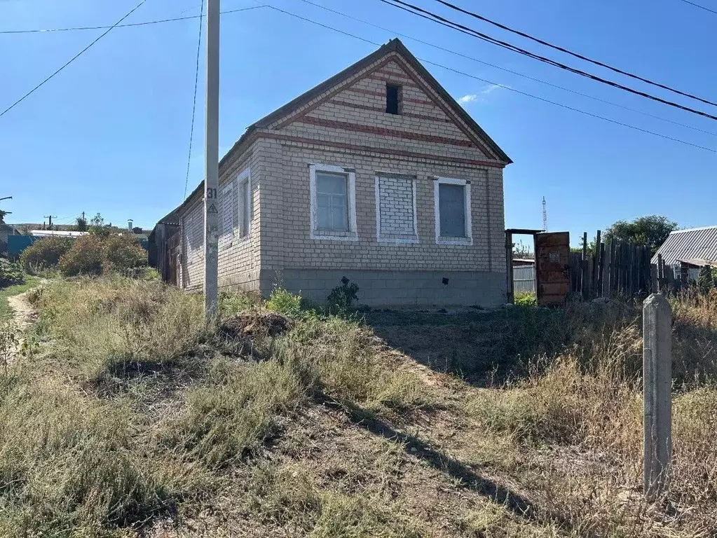 Дом в Волгоградская область, Волгоград Новопортная ул. (56 м) - Фото 1