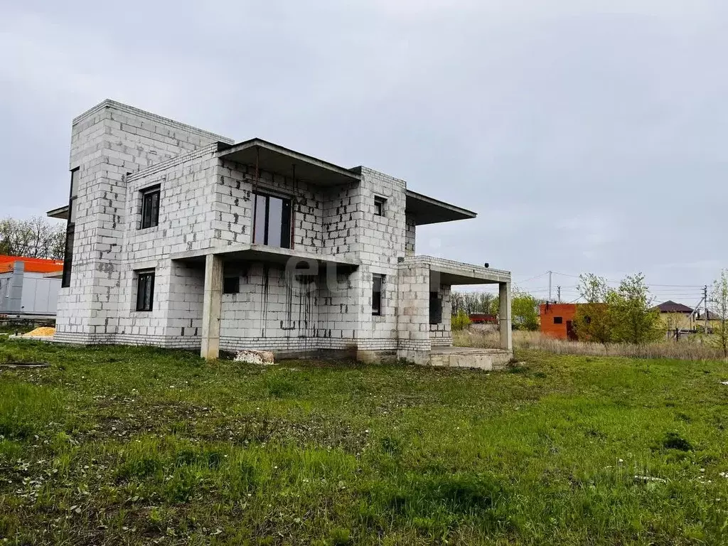 Дом в Липецкая область, Липецк пер. Любимый, 2 (315 м) - Фото 1