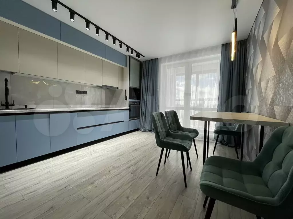 2-к. квартира, 60 м, 18/23 эт. - Фото 0