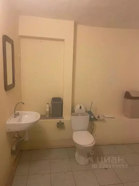 Помещение свободного назначения в Псковская область, Псков Кузнецкая ... - Фото 1