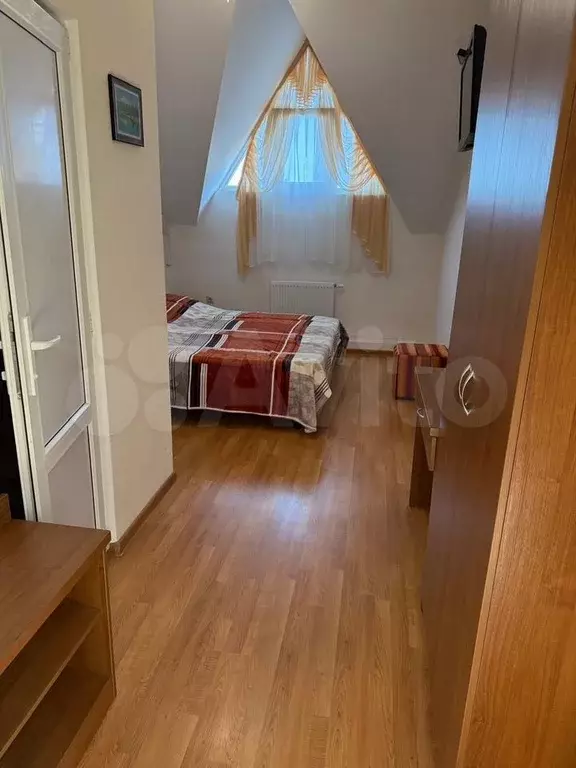 Комната 15 м в 1-к., 1/2 эт. - Фото 0