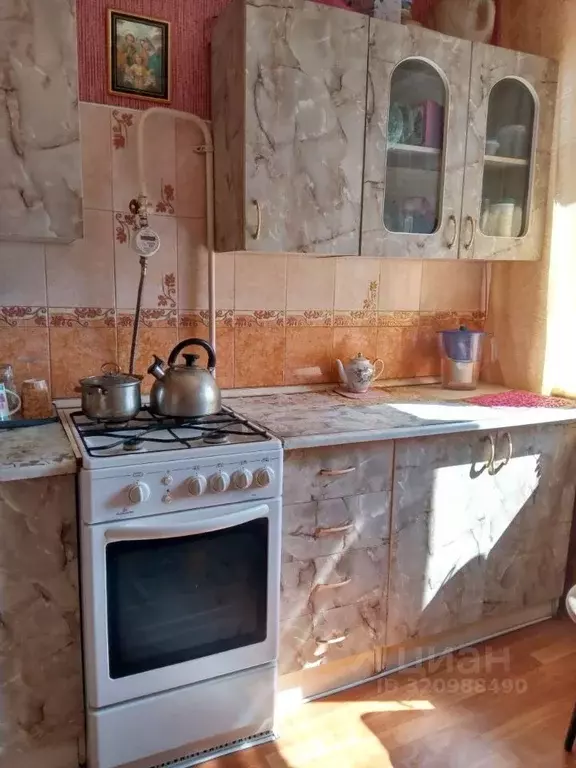 2-к кв. Саратовская область, Энгельс 1-й мкр, 7 (43.9 м) - Фото 0