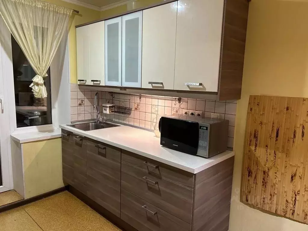 3-к кв. Татарстан, Альметьевск ул. Ленина, 104Б (100.0 м) - Фото 0