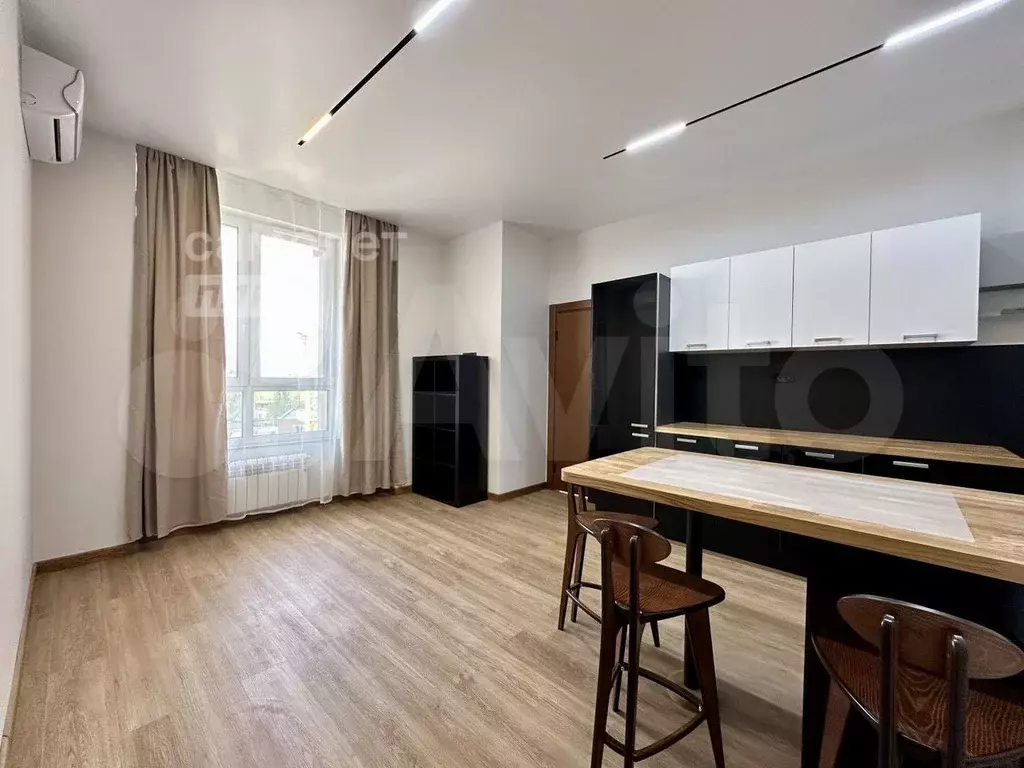 2-к. квартира, 60 м, 4/43 эт. - Фото 0