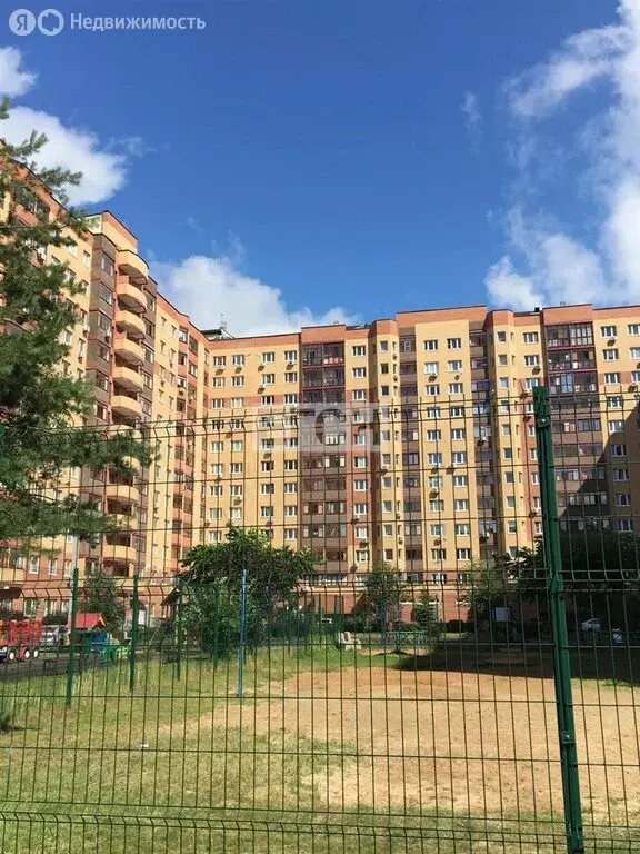 3-комнатная квартира: деревня Щемилово, улица Орлова, 26 (72.2 м) - Фото 2