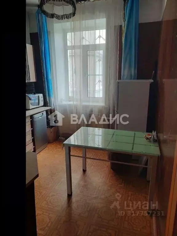 2-к кв. Бурятия, Улан-Удэ ул. Гастелло, 7 (67.0 м) - Фото 0