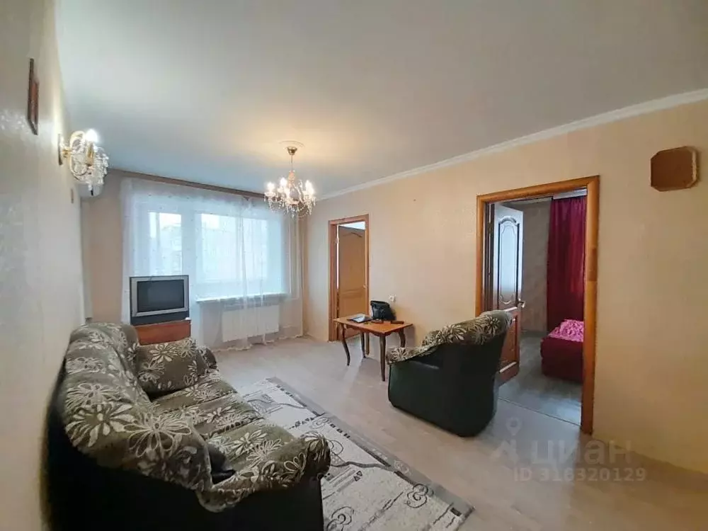 3-к кв. Кемеровская область, Кемерово ул. Леонова, 9Б (48.0 м) - Фото 0