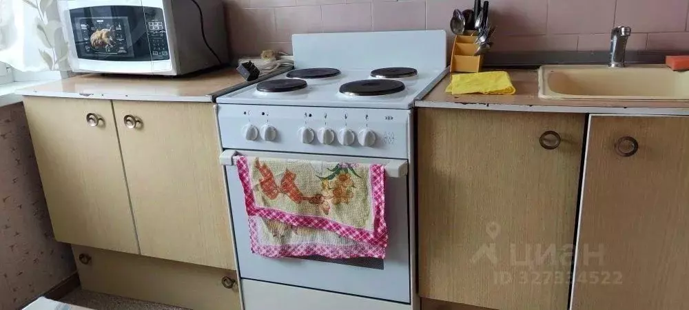 3-к кв. Белгородская область, Старый Оскол Жукова мкр, 12 (60.0 м) - Фото 1