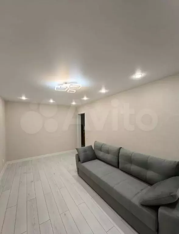 2-к. квартира, 46 м, 2/5 эт. - Фото 1