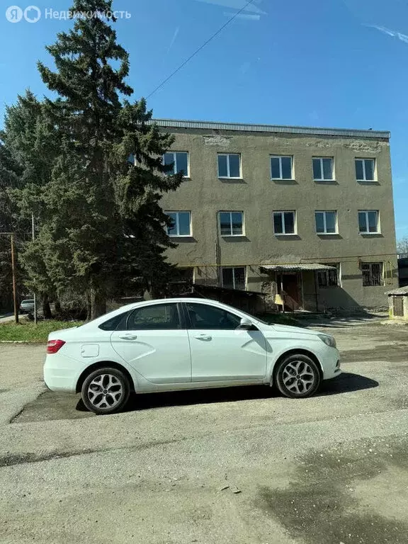 Помещение свободного назначения (880 м) - Фото 1