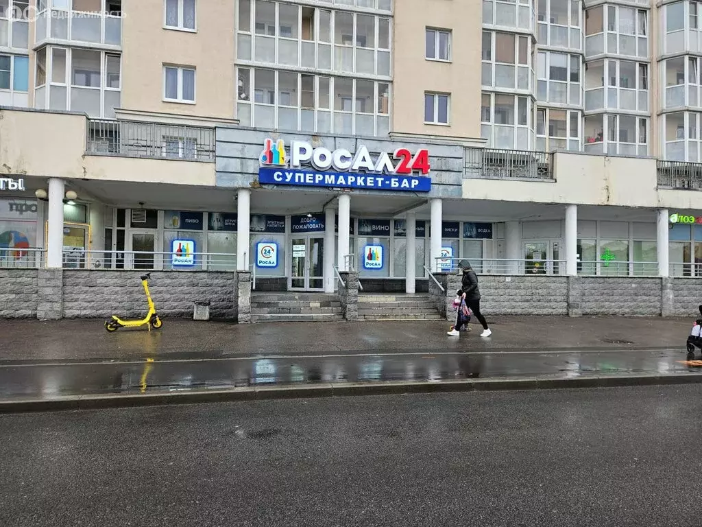 Торговая площадь (186 м) - Фото 1