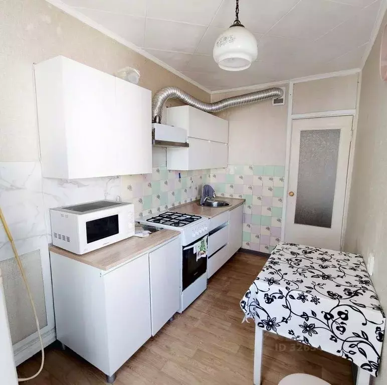 2-к кв. Севастополь ул. Колобова, 19 (55.3 м) - Фото 1