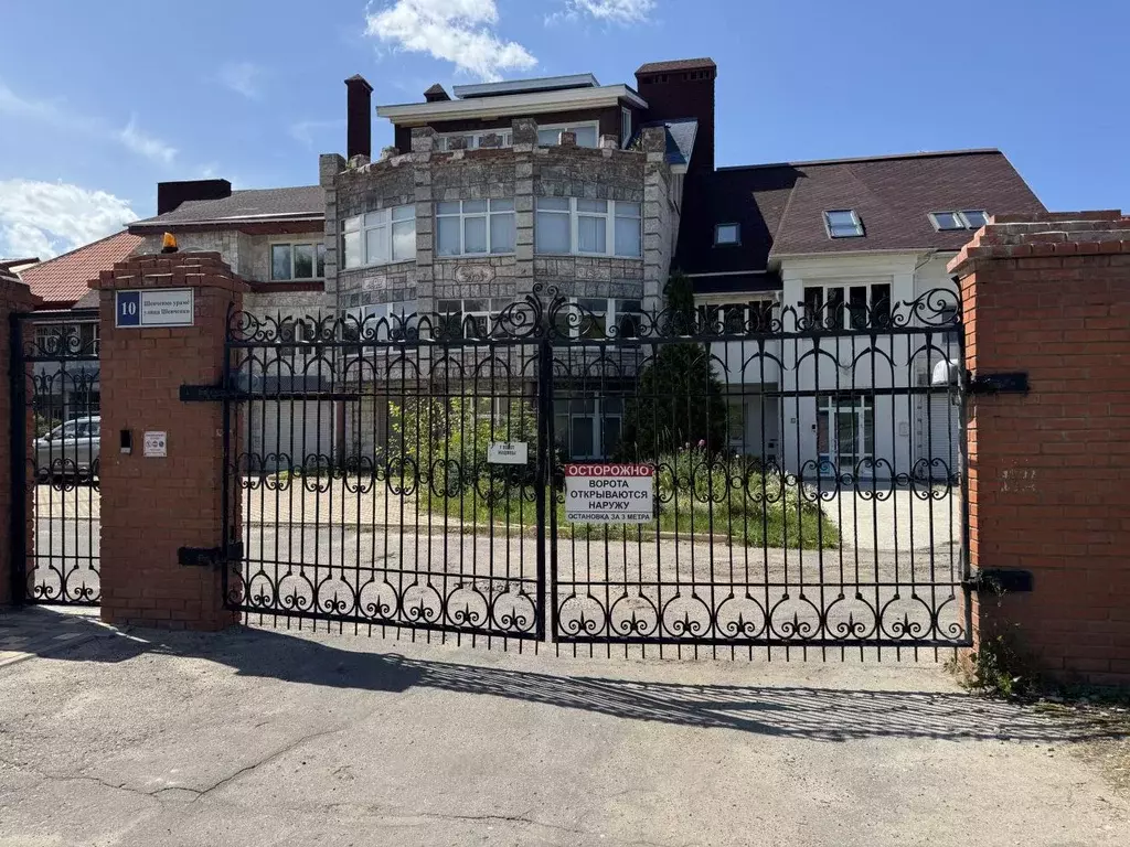 Таунхаус в Чувашия, Чебоксары ул. Шевченко, 10 (800 м) - Фото 1