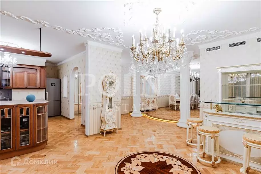 Продаётся 4-к квартира, 219 м - Фото 0