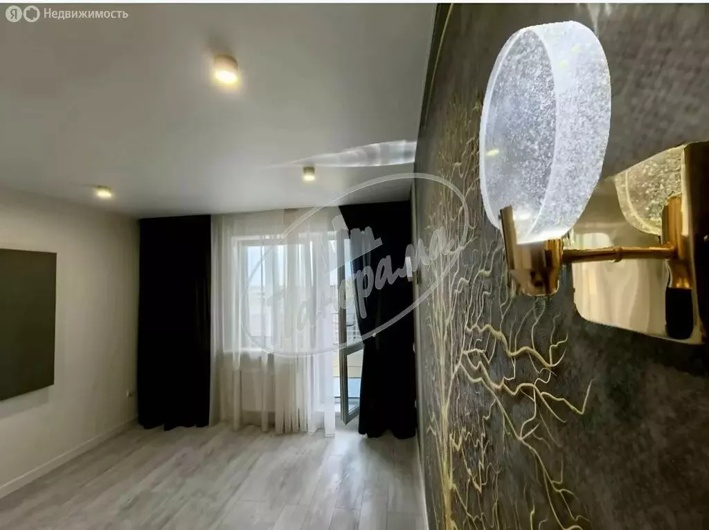 1-комнатная квартира: Калуга, Минская улица, 24 (48 м) - Фото 2