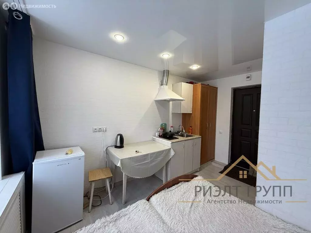 Квартира-студия: Казань, улица Рихарда Зорге, 32к2 (13 м) - Фото 2