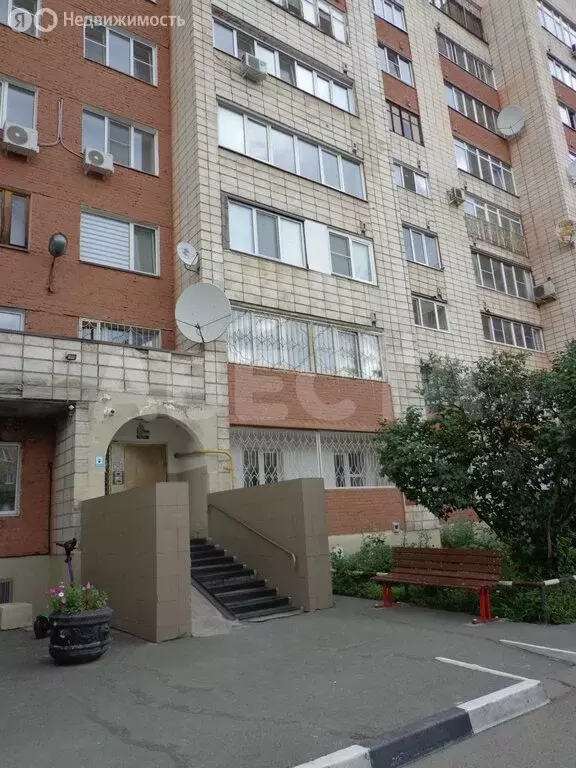2-комнатная квартира: Омск, улица Масленникова, 70 (53.5 м) - Фото 1