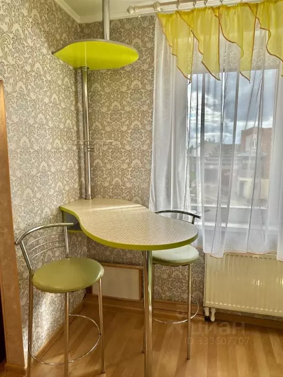 3-к кв. Коми, Сыктывкар ул. Морозова, 111/2 (64.4 м) - Фото 1