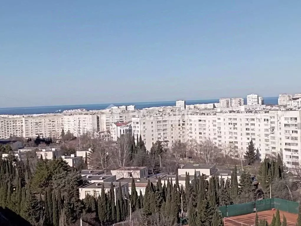 2-к кв. Севастополь ул. Колобова, 21Г (53.0 м) - Фото 1