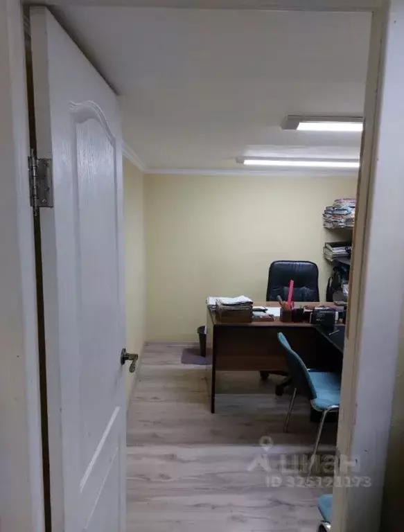 Помещение свободного назначения в Омская область, Омск ул. Маршала ... - Фото 2