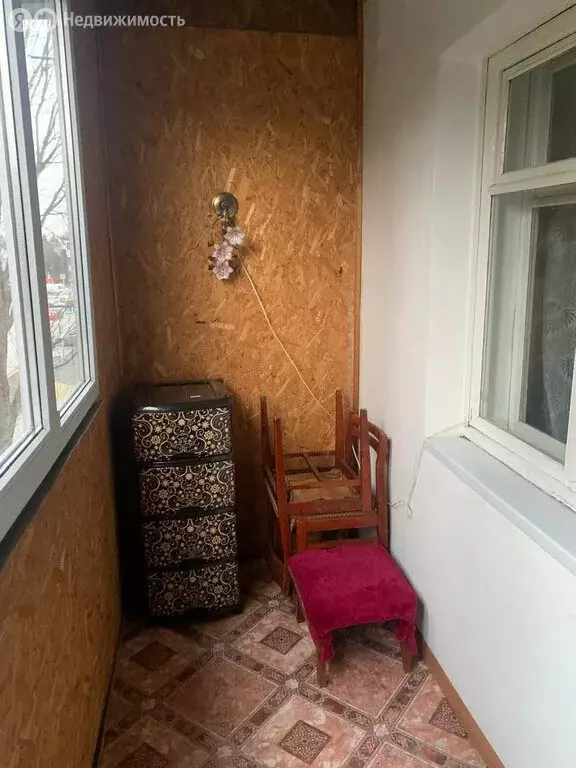 1-комнатная квартира: Нальчик, улица Ашурова, 1 (36 м) - Фото 0