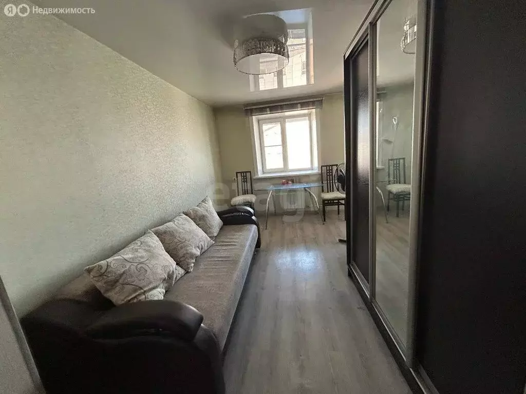 3-комнатная квартира: Улан-Удэ, улица Куйбышева, 29 (67.2 м) - Фото 2