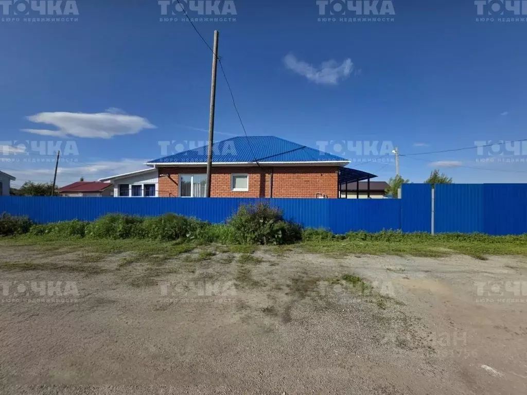 Дом в Челябинская область, Чебаркуль пос. Имени Куйбышева, ул. ... - Фото 1