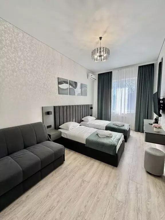 1-к кв. Ставропольский край, Ессентуки ул. Орджоникидзе, 97К1 (54.0 м) - Фото 2