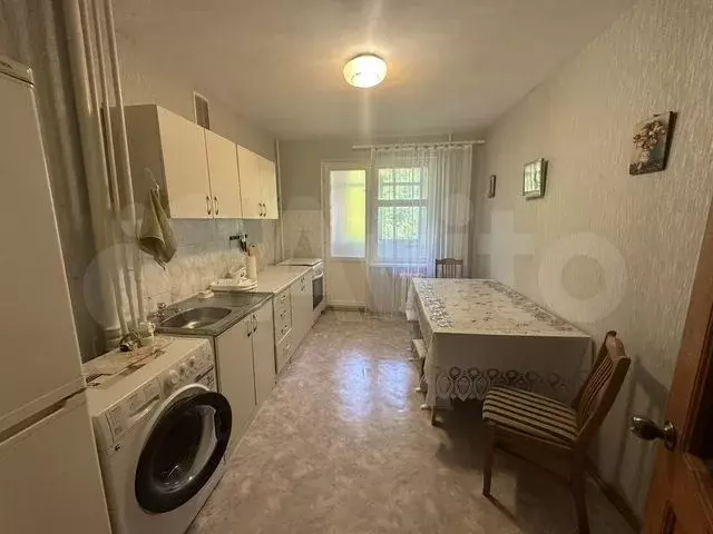 3-к. квартира, 70 м, 3/5 эт. - Фото 0