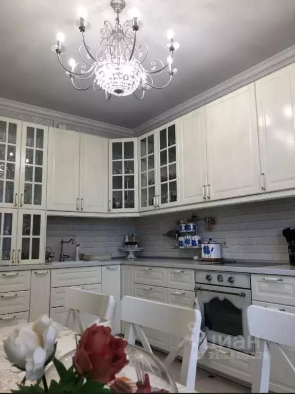 3-к кв. Московская область, Одинцово ул. Чикина, 12 (111.0 м) - Фото 0