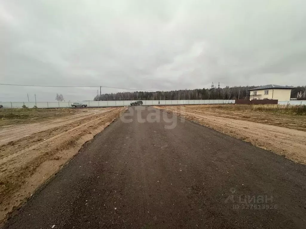 Участок в Московская область, Серпухов городской округ, д. Глазово, ... - Фото 1