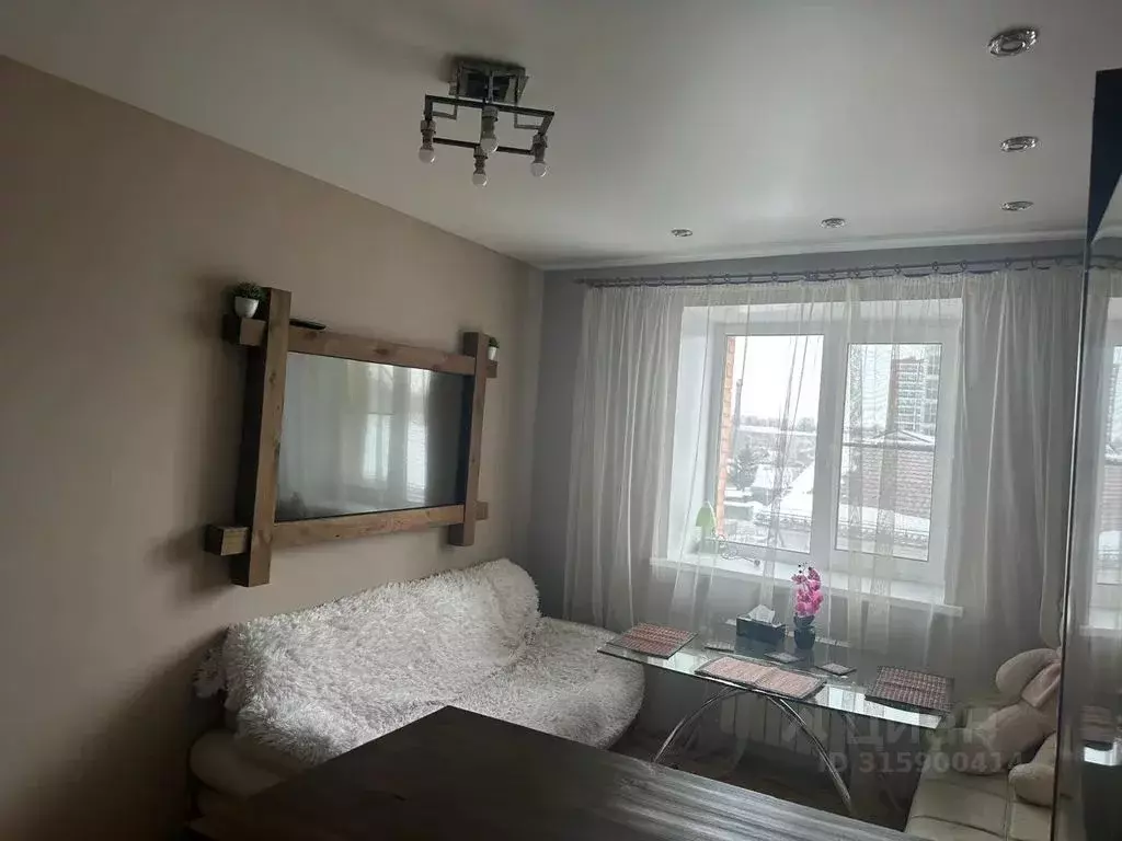 2-к кв. Хабаровский край, Хабаровск Беломорская ул., 19А (40.0 м) - Фото 0