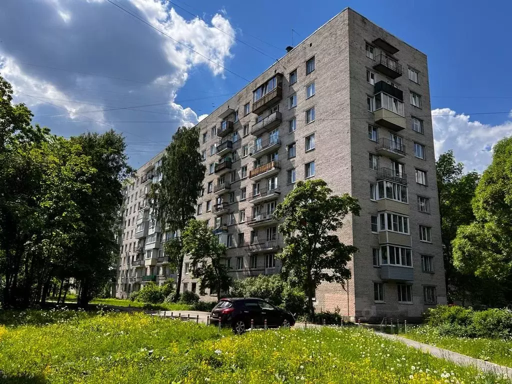3-к кв. Санкт-Петербург ул. Демьяна Бедного, 26к3 (72.4 м) - Фото 0
