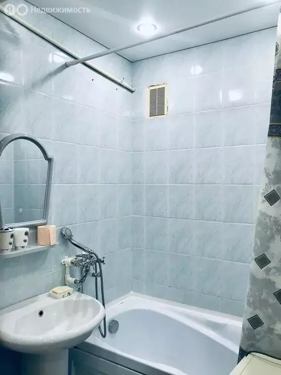 1-комнатная квартира: Тюмень, Рижская улица, 73 (31.8 м) - Фото 1