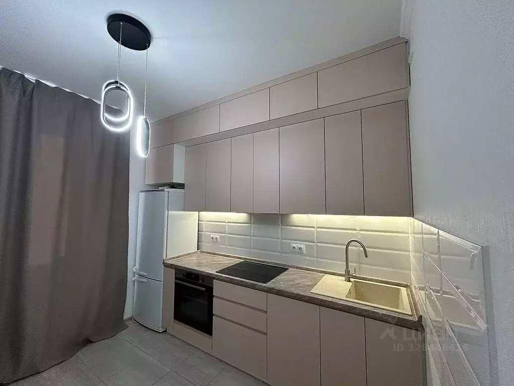 1-к кв. Москва ул. Введенского, 13в (39.1 м) - Фото 1