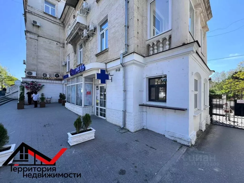 Помещение свободного назначения в Севастополь ул. Большая Морская, 6 ... - Фото 0
