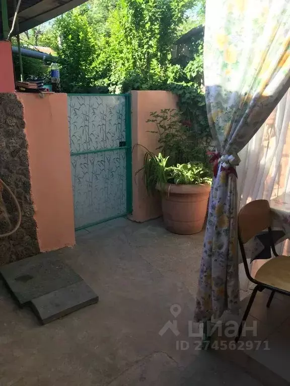 Дом в Крым, Евпатория ул. Имени Павла Поповича, 10 (39 м) - Фото 1