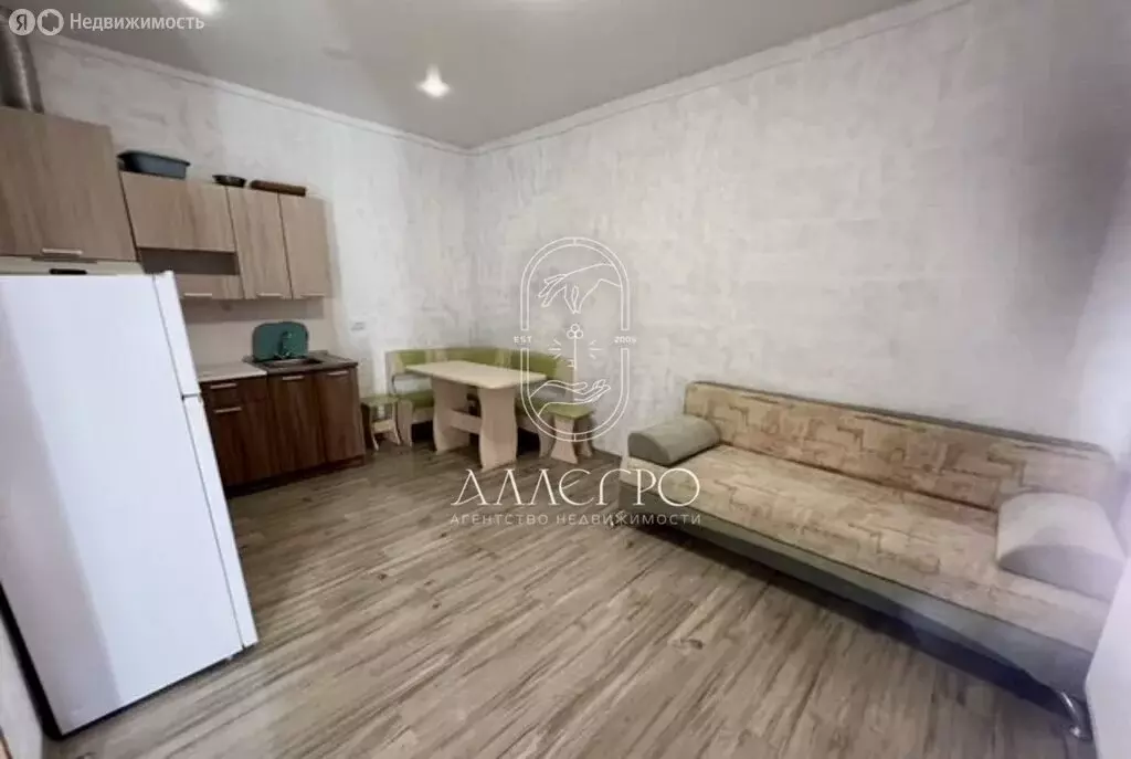 Квартира-студия: Севастополь, улица Второй Обороны, 14 (28 м) - Фото 0